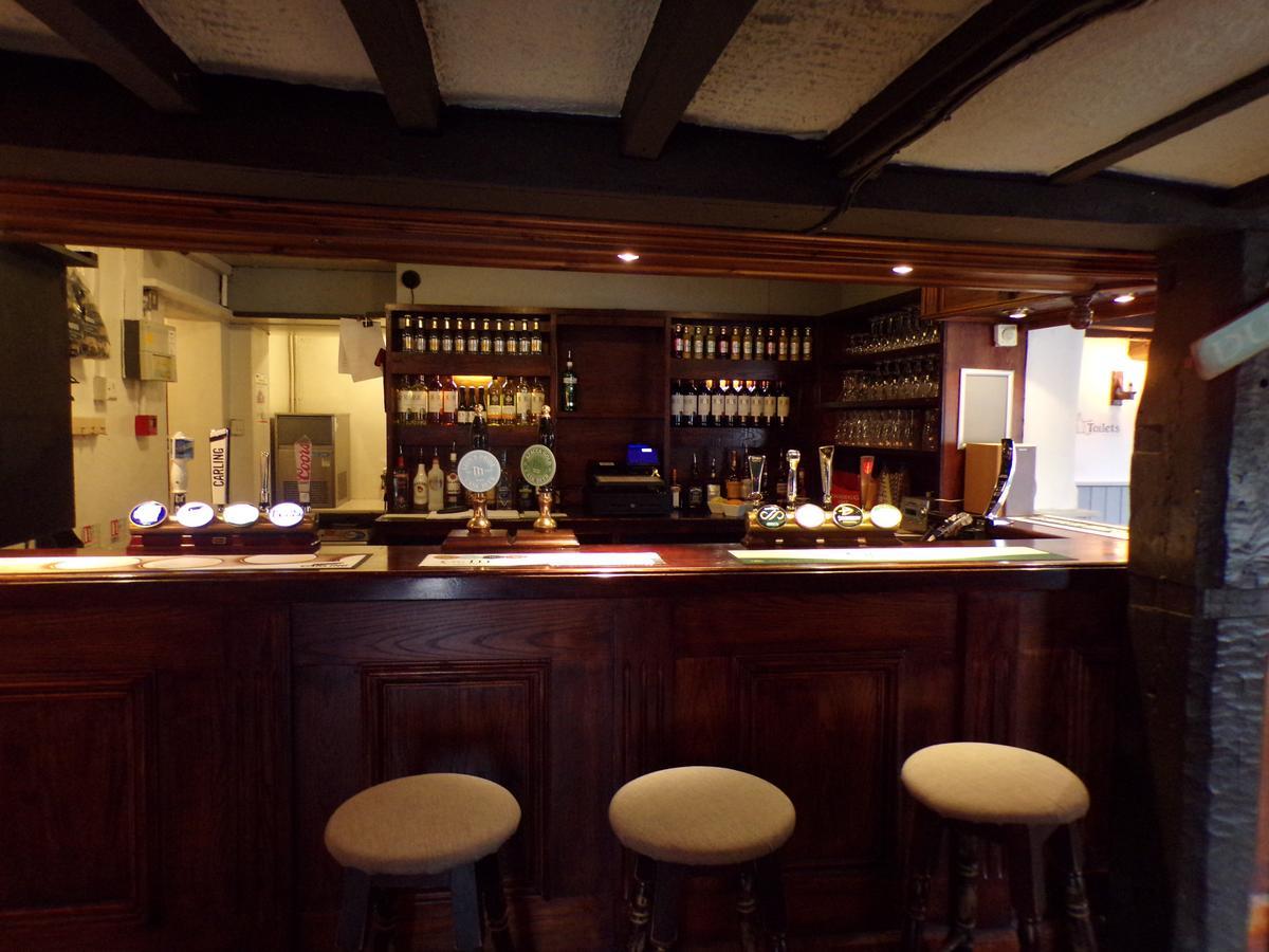 The Fountain At Tuxford & The Square And Compass Normanton On Trent 호텔 외부 사진