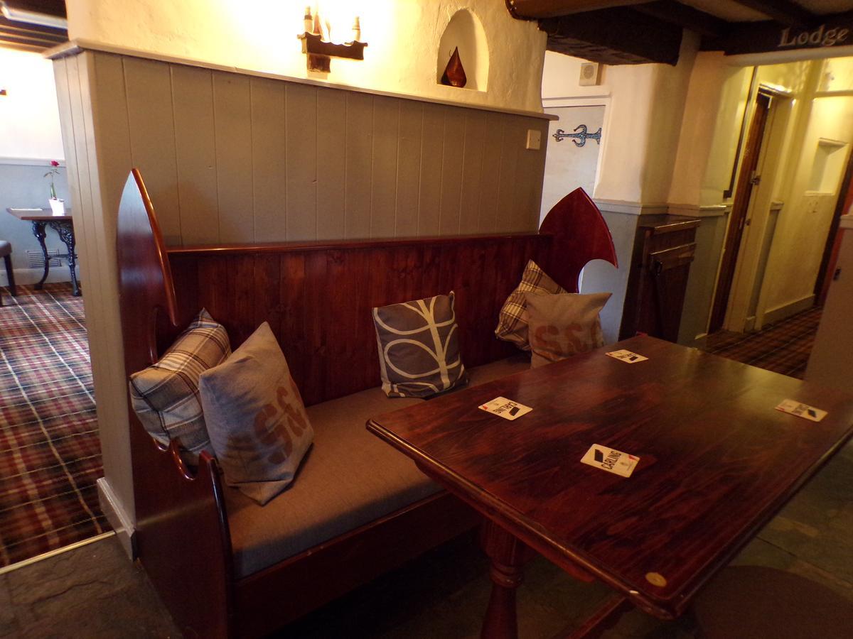 The Fountain At Tuxford & The Square And Compass Normanton On Trent 호텔 외부 사진